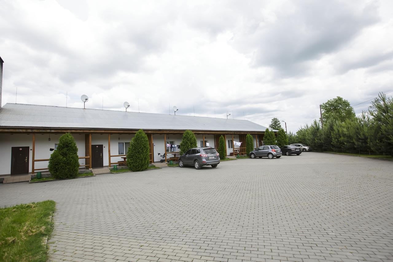 Trembita Otel Khust Dış mekan fotoğraf
