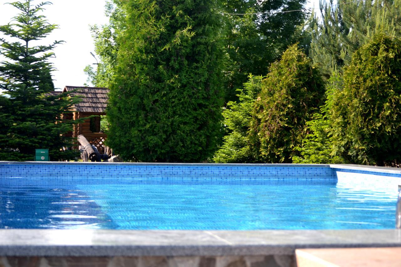 Trembita Otel Khust Dış mekan fotoğraf
